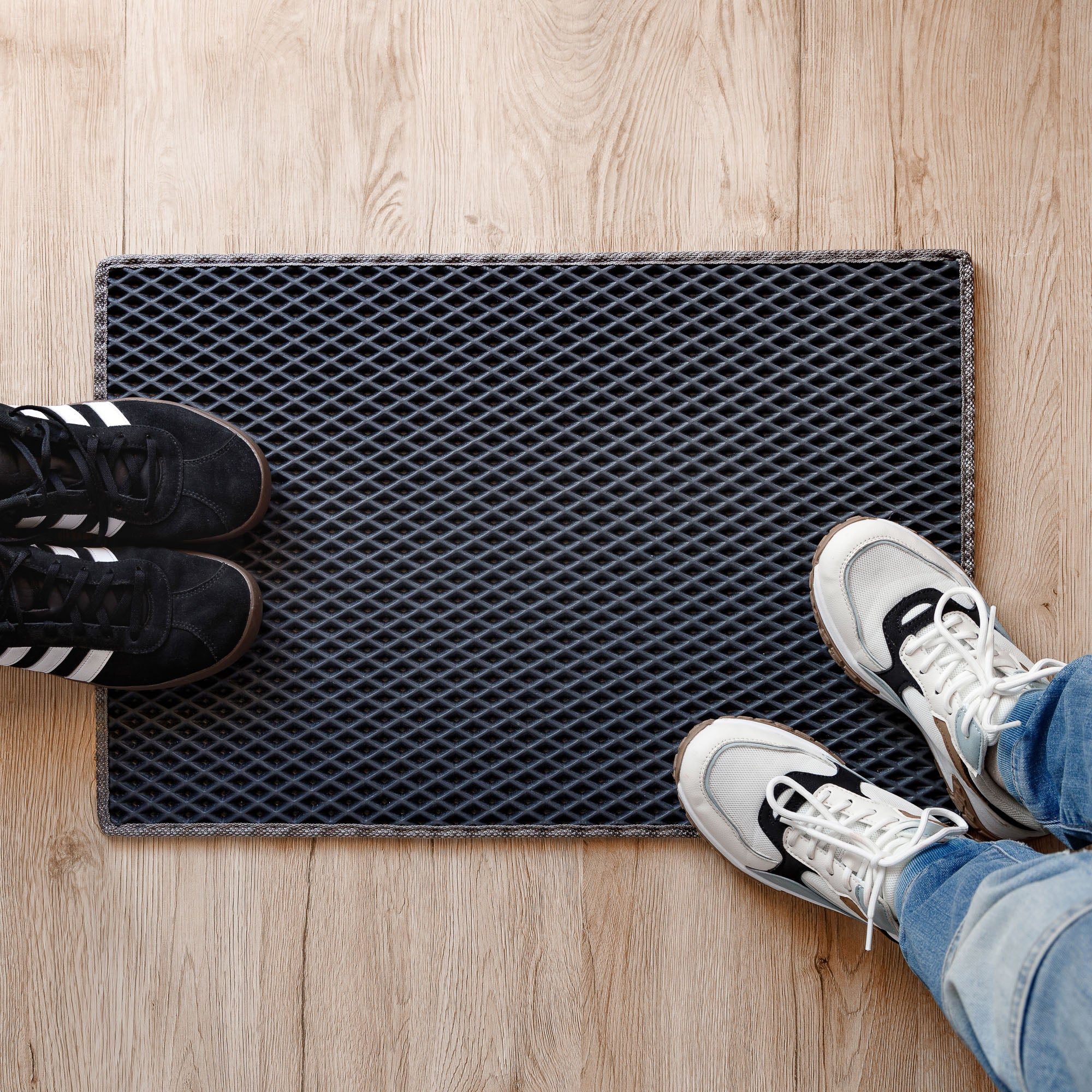 Schuhmatte Diamond Grau – nach Maß gefertigt